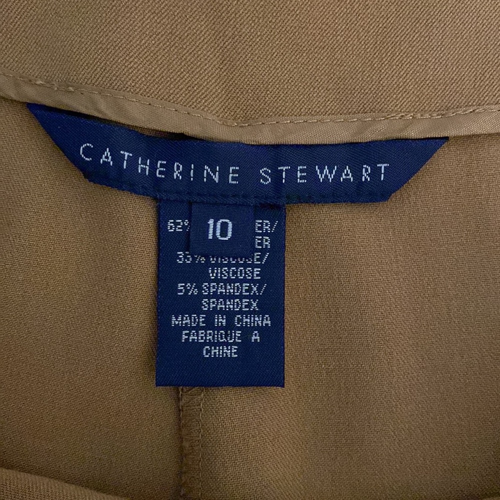 Catherine Stewart khaki size 10 pants- zips to the side - Picture 7 of 12